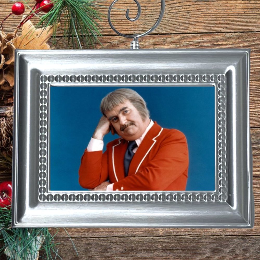 Captain Kangaroo Retro Nostalgic TV Show Memorabilia‎ Christmas Tree Ornament